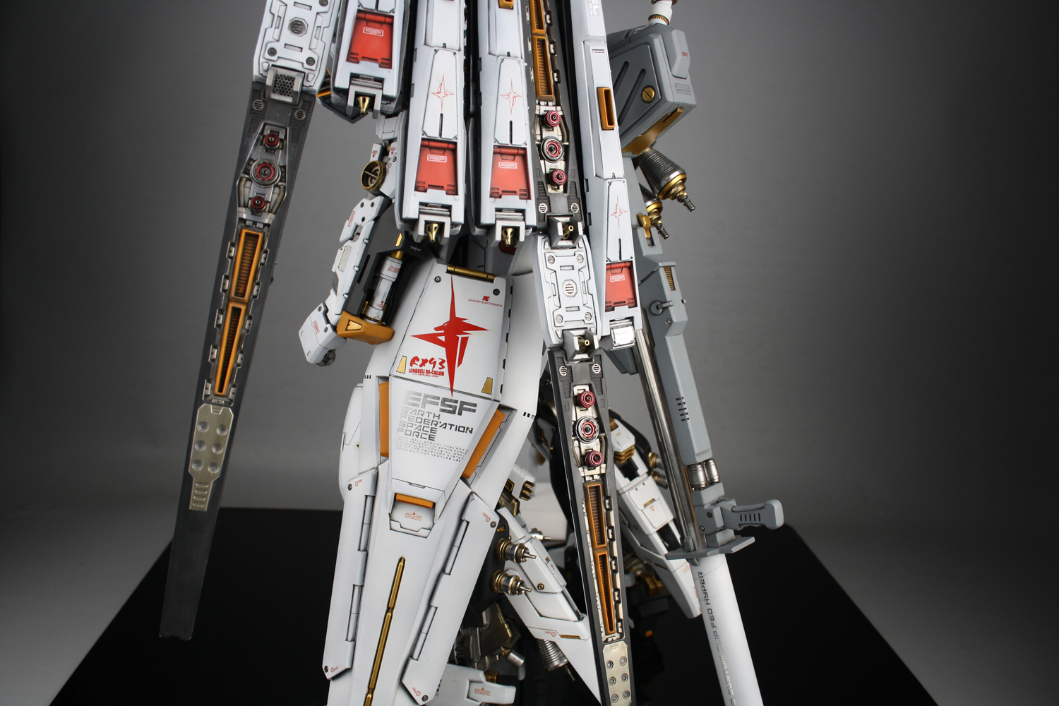 gs 1:48 ν gundam
