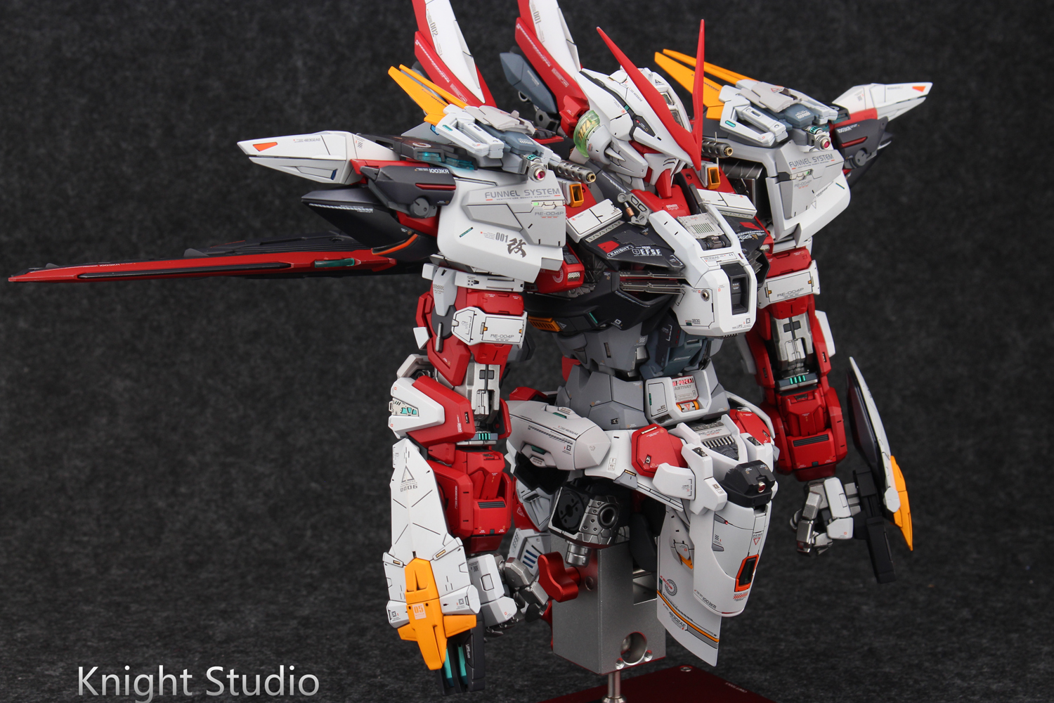 PG Gundam Astray Red Frame
