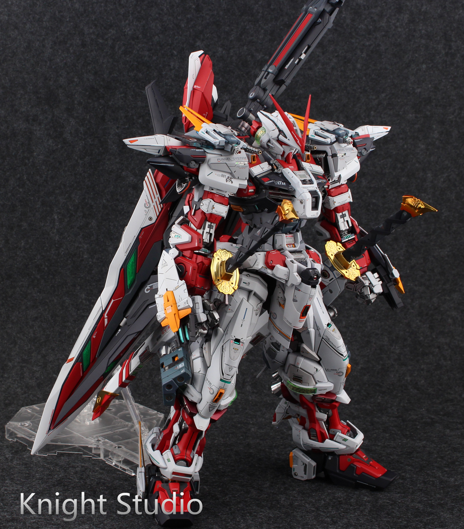 PG Gundam Astray Red Frame